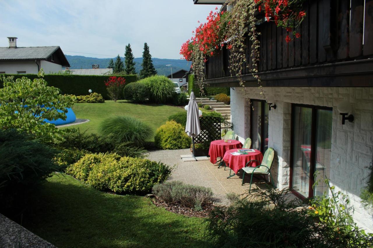 Garden Apartments Jansa ラドヴリツァ エクステリア 写真