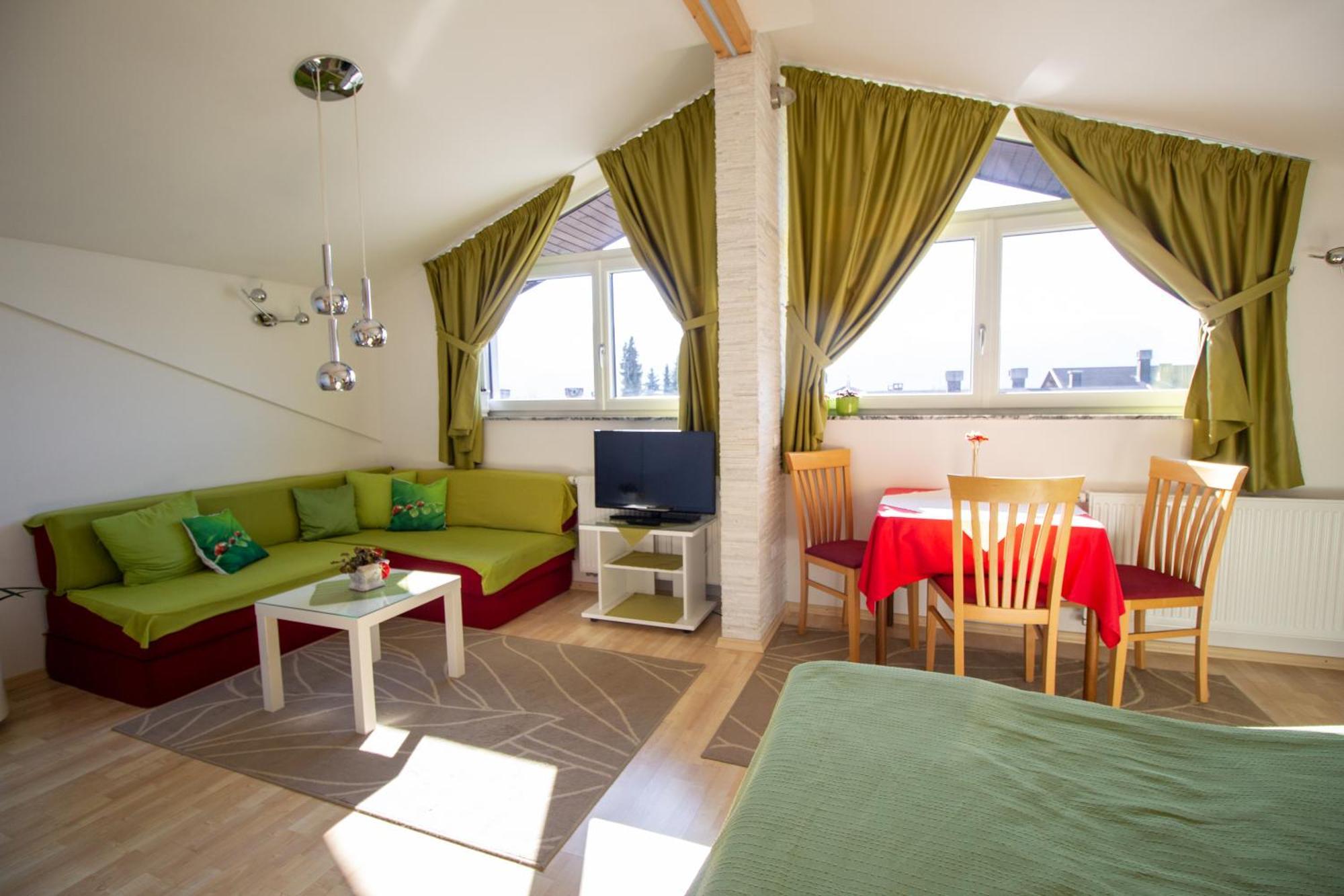 Garden Apartments Jansa ラドヴリツァ 部屋 写真